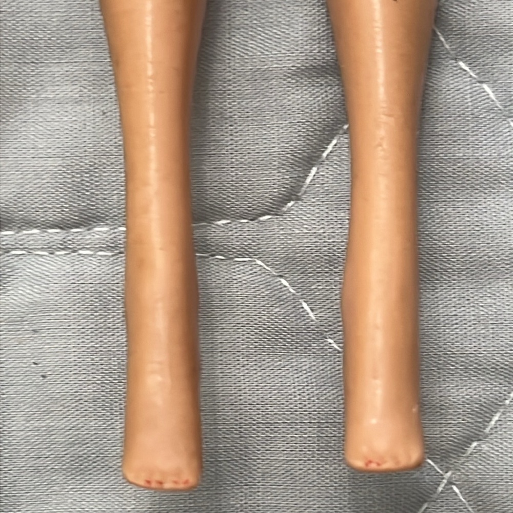 60’s Midge, 3 Wigs and Wig Stand from my childhood Collection - Picture 8 of 13